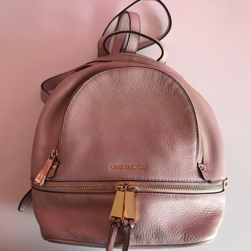 MICHAEL MICHAEL KORS Rhea Small Leather Backpack